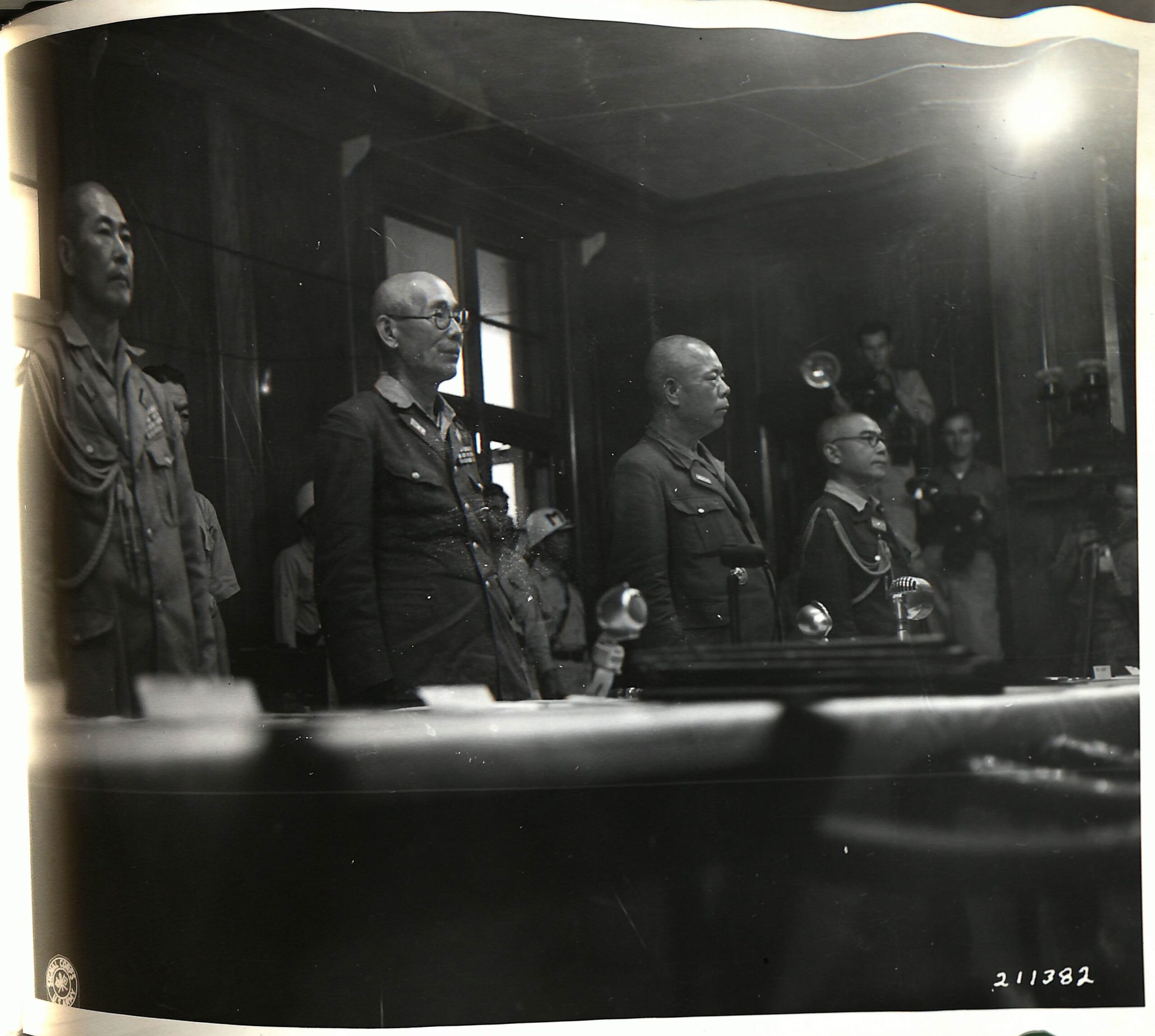 Japanese general surrenders
